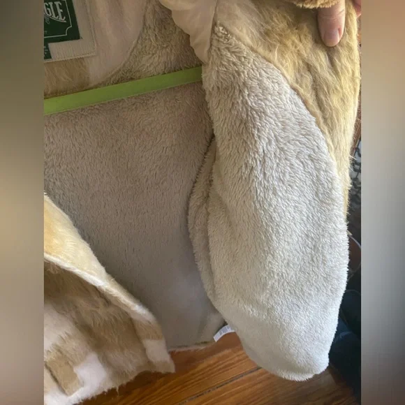 American Eagle Outfitters Oversized Plaid Shacket - Picture 6 of 16